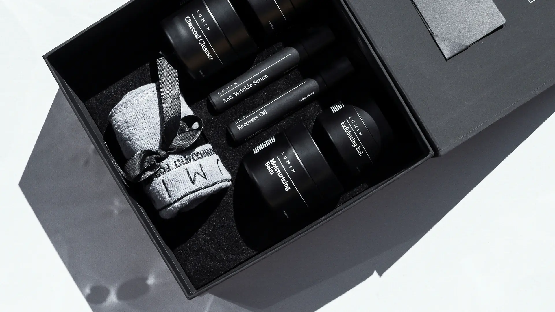 Minimalist Luxury Packaging Design Ideas